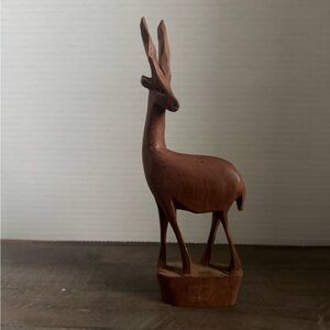 Vintage Hand Carved Wooden Antelope Deer Gazelle Statue/Figurine